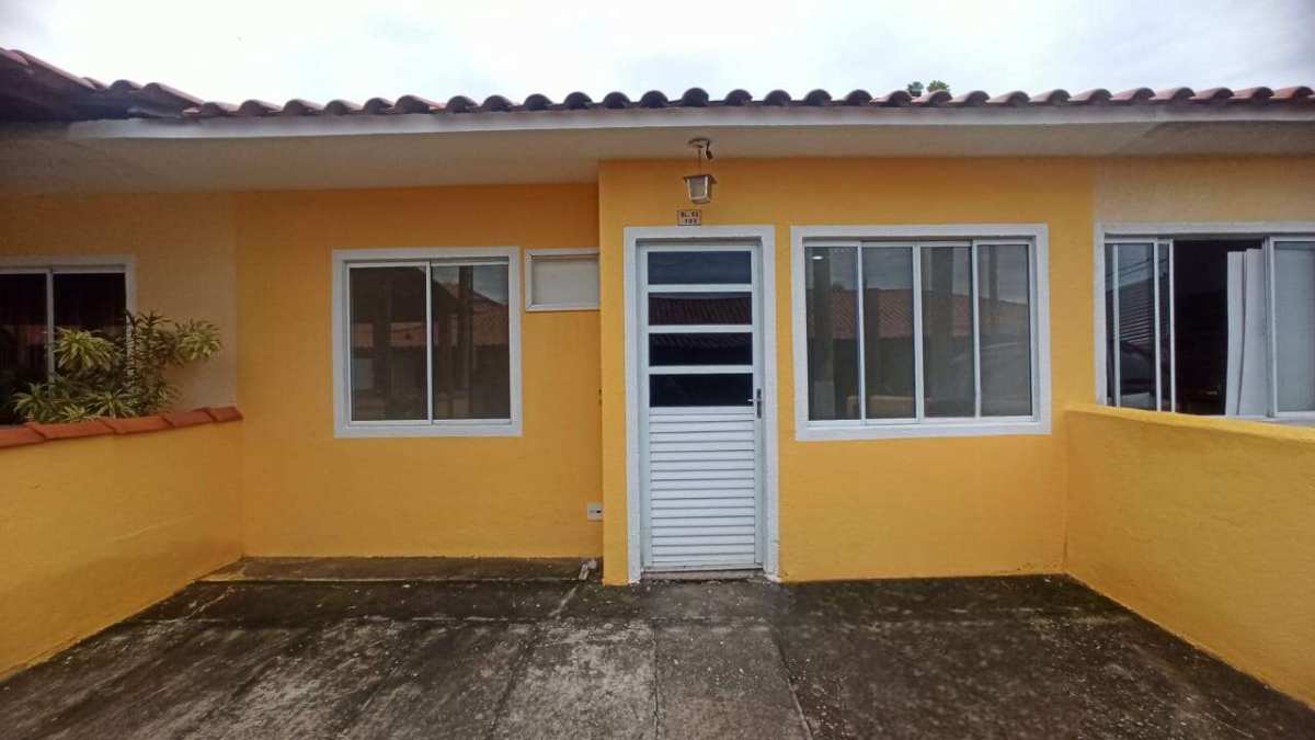 Casa de condomínio à venda em Rio de Janeiro, Campo Grande, com 2 quartos, 70m²